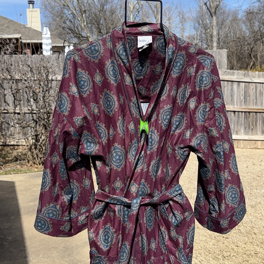 Vintage SOFT Men’s Robe Saddlebrook Burgandy Teal USA made Polyester